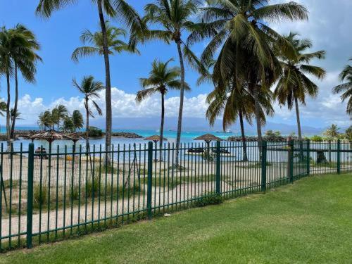 Appartement Edenoa/Vue Mer/ Plage/Piscine Le Gosier  Dış mekan fotoğraf